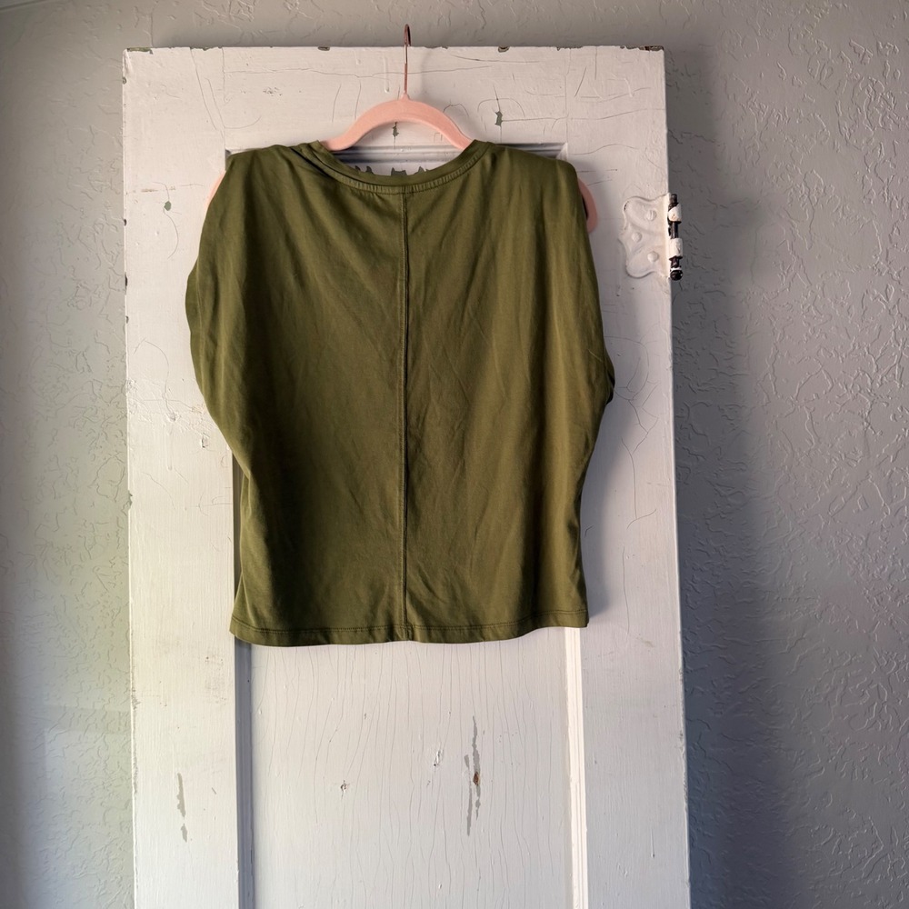 Anthropologie Padded Shoulder Muscle Tee Moss Green XSP Petite New With Tags - Picture 2 of 9